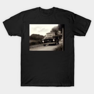 1954 FORD F-100, black white T-Shirt